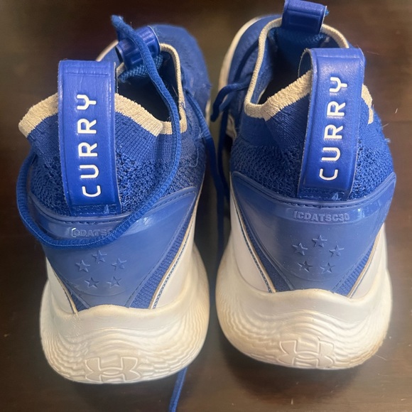 Under Armor Curry Flow 8. - Size 11.5 - Picture 4 of 6
